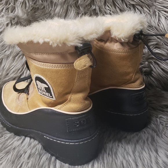 SOREL Womens Tivoli III Waterproof Winter Boots - 9.5 US - Picture 11 of 14